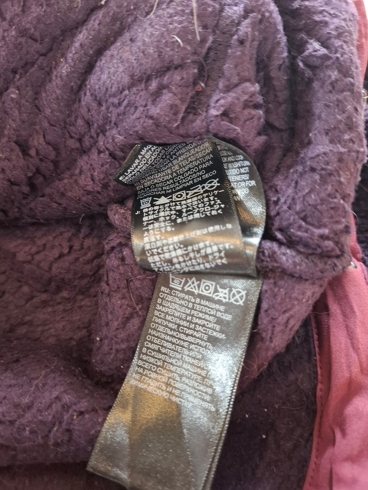 000698 The North Face Fleece hoodie size Women's S Purple