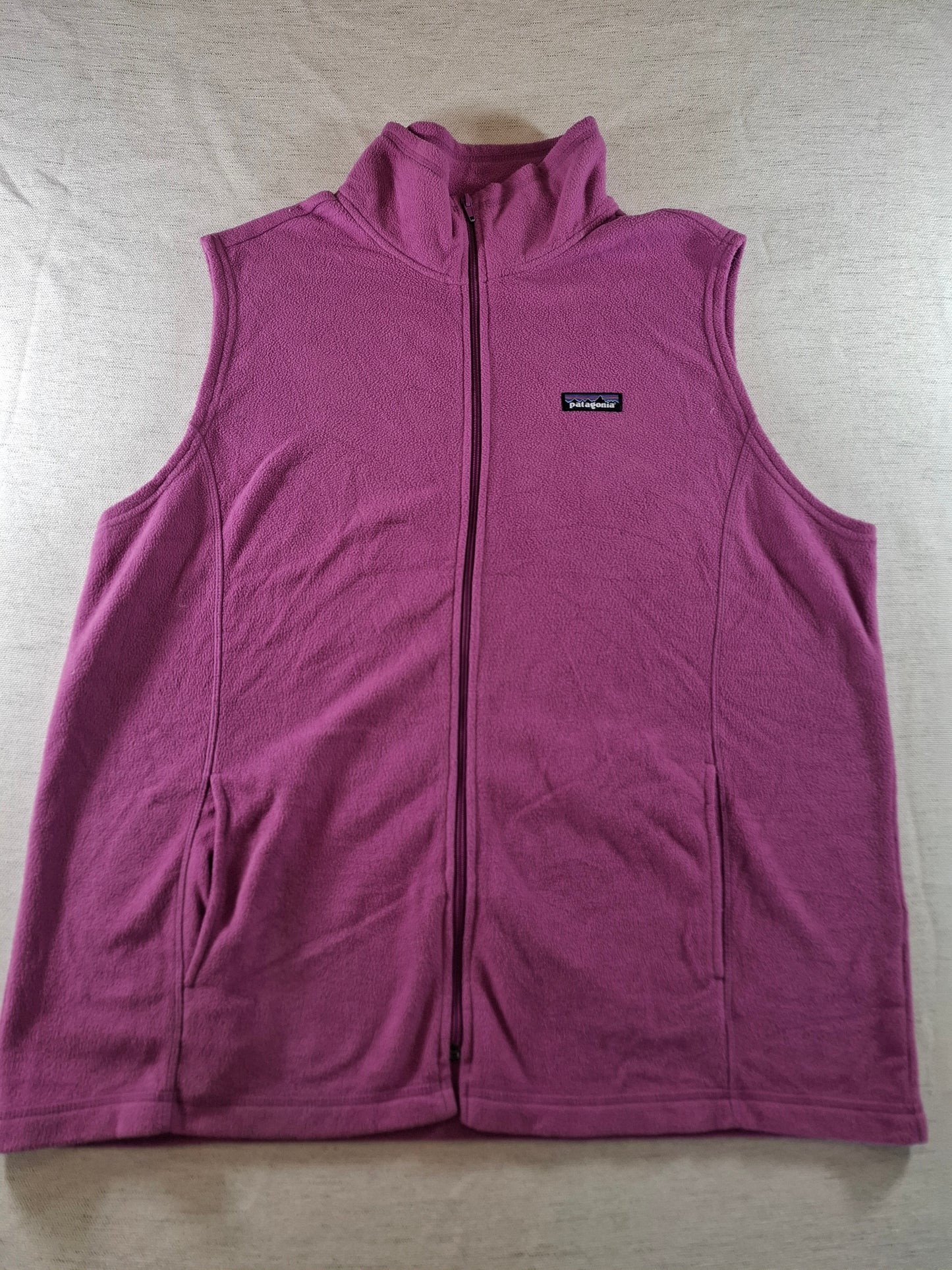 000948 Patagonia Fleece bodywarmer size L Pink