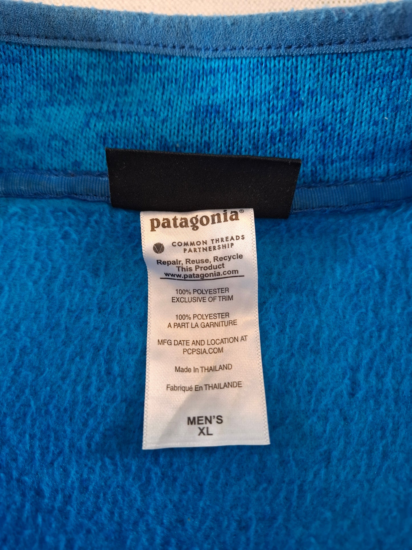 000949 Patagonia Fleece size XL Blue