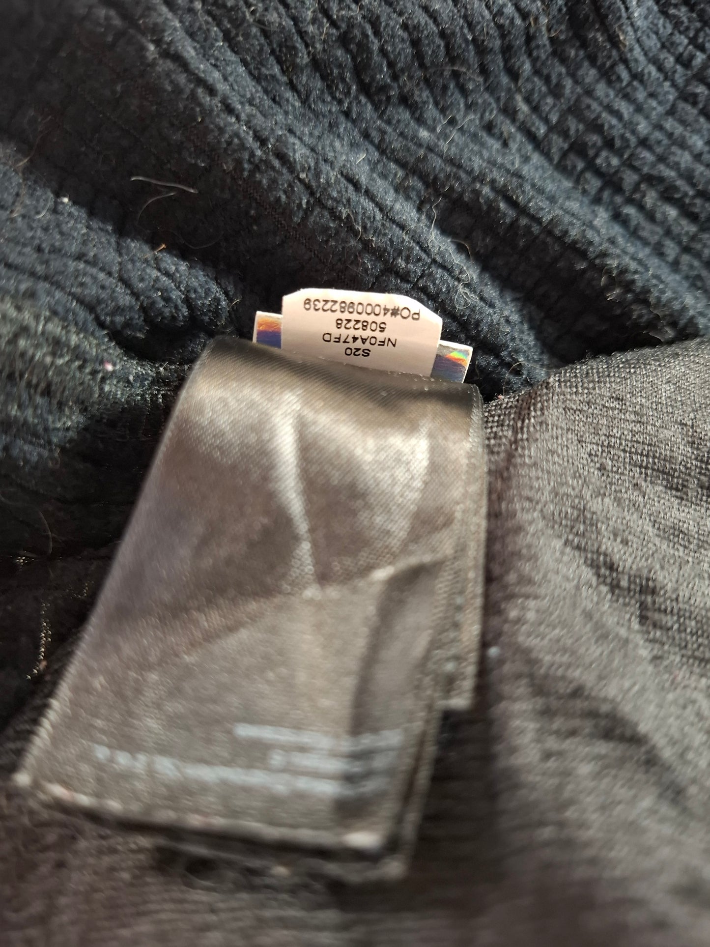 000696 The North Face Jacket size L Black