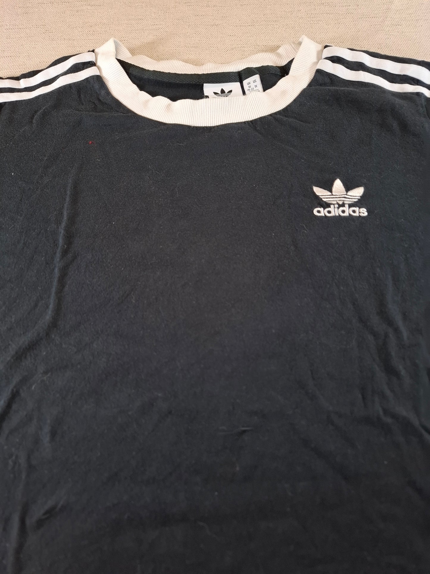 000125 – Adidas T-Shirt – Black, Size M