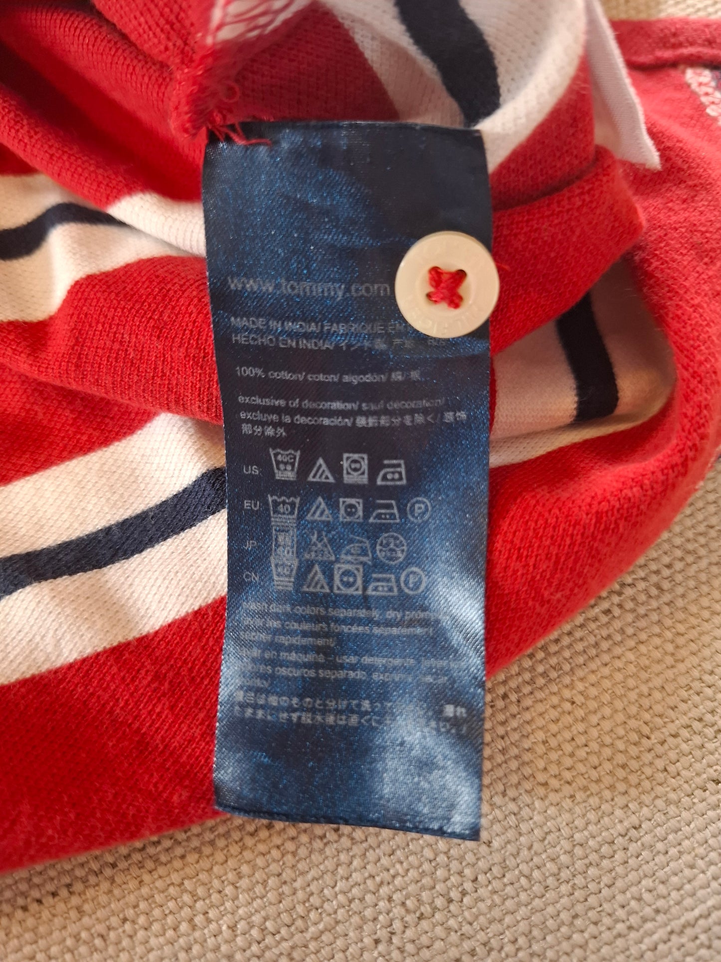 001111 Tommy Hilfiger Polo size M Red/ White/ Black striped