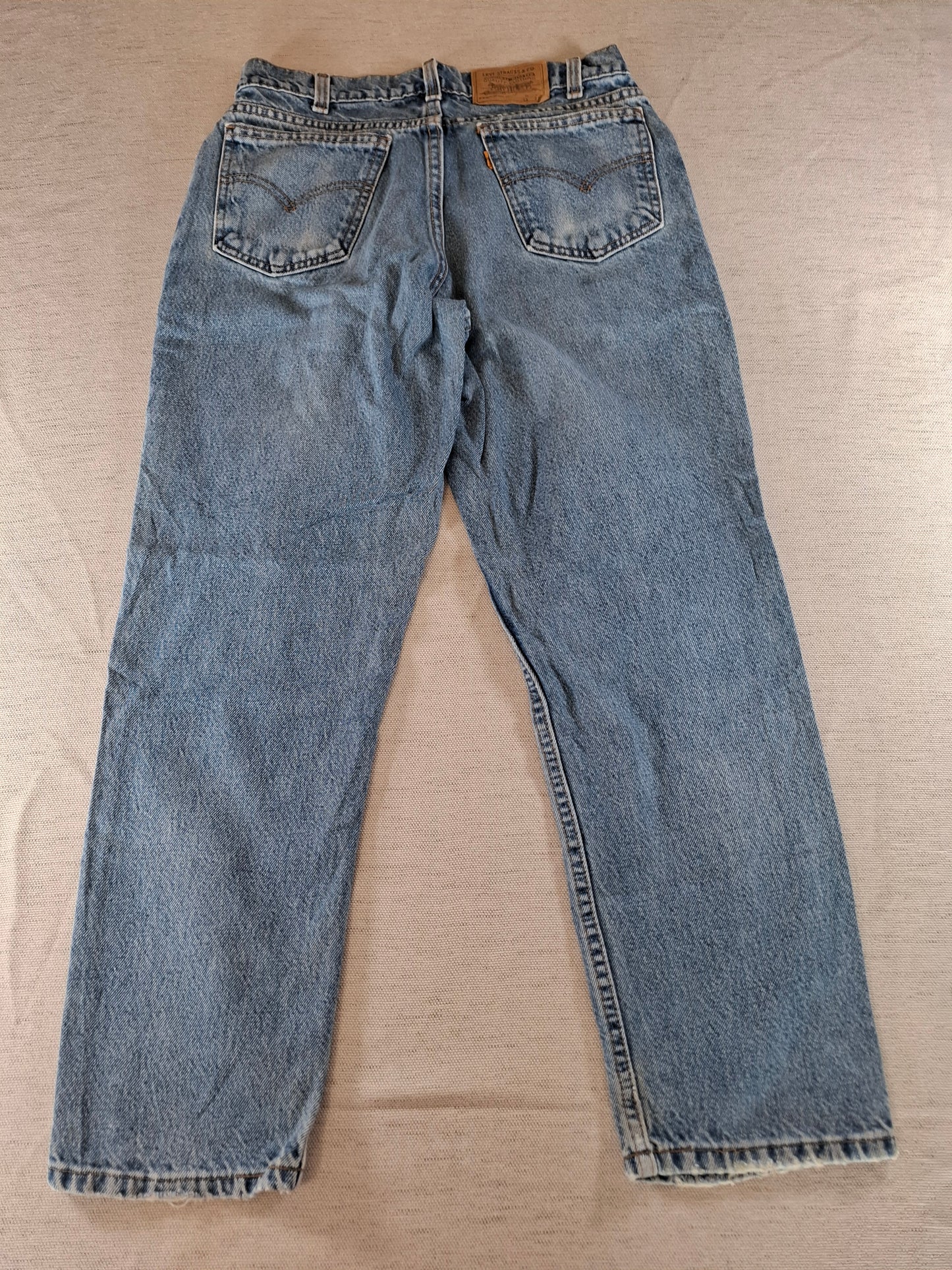 000177 Levi's 550 Jeans size 31/27 Blue