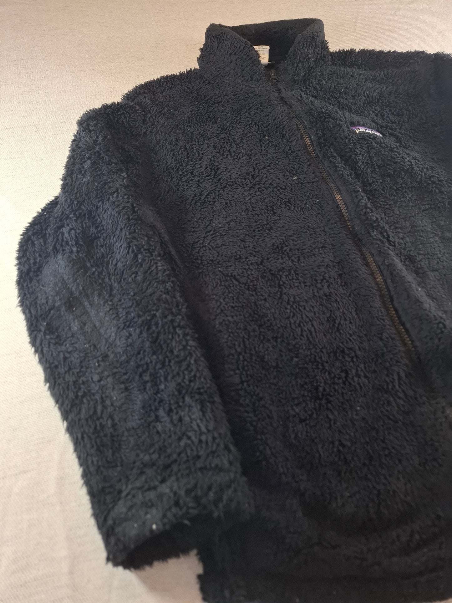 000693 Patagonia Fleece size M Black