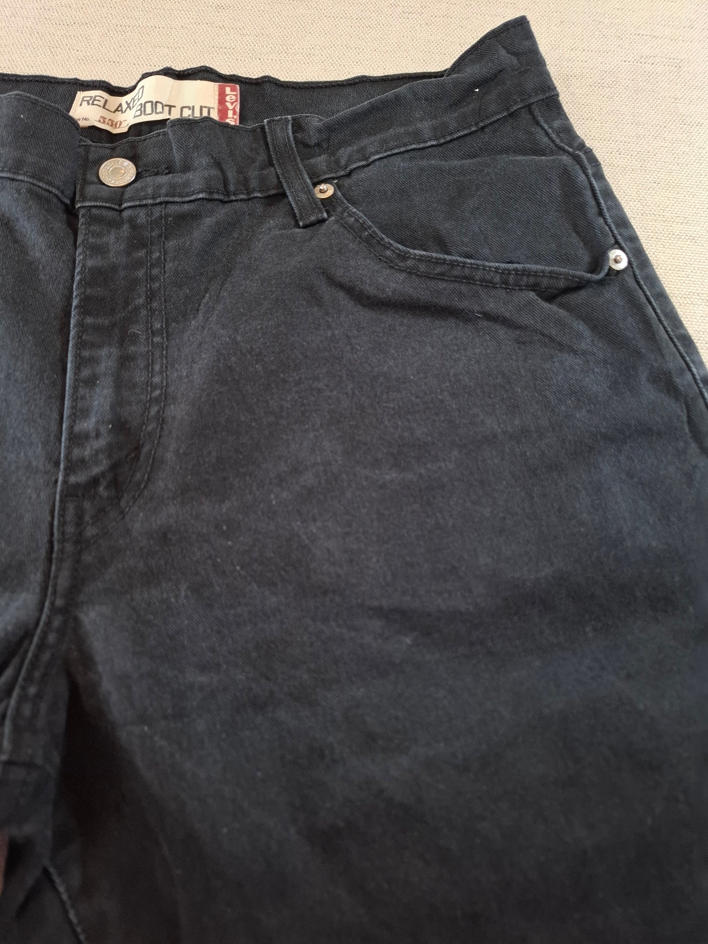 000173 Levi's 550 Jeans size 12L Black