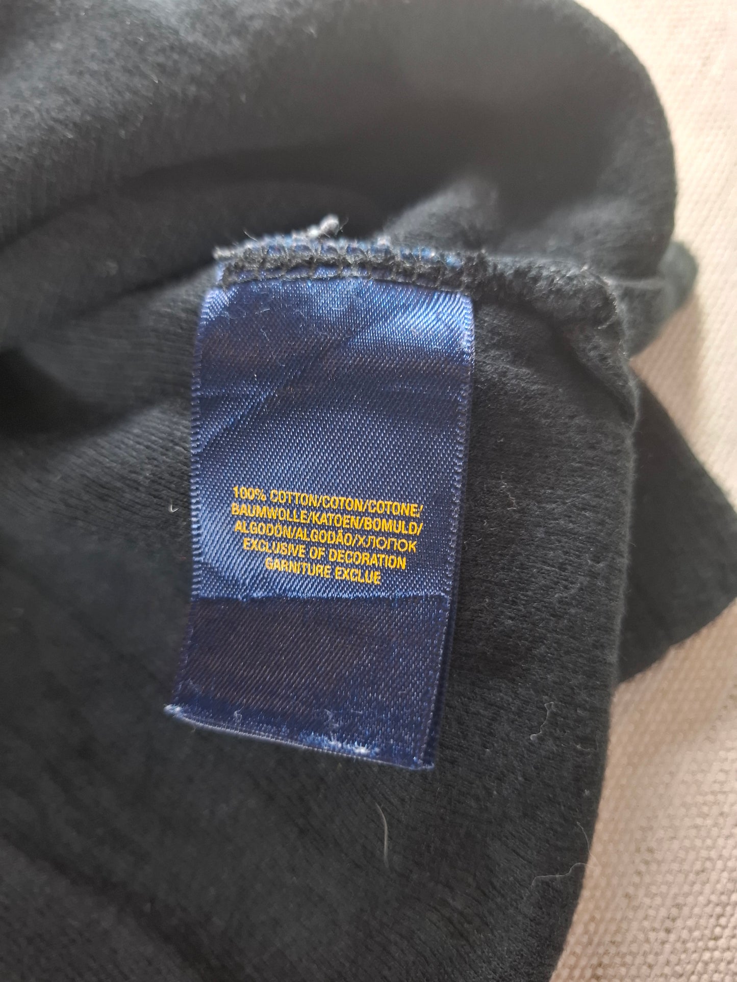 000487 Polo Ralph Lauren 1/4 zip sweater size L Black (with red edge)