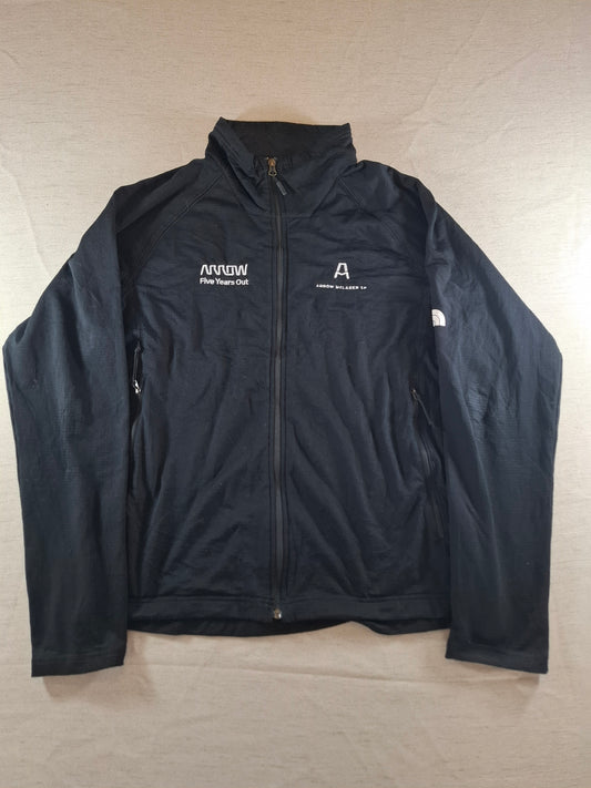 000696 The North Face Jacket size L Black