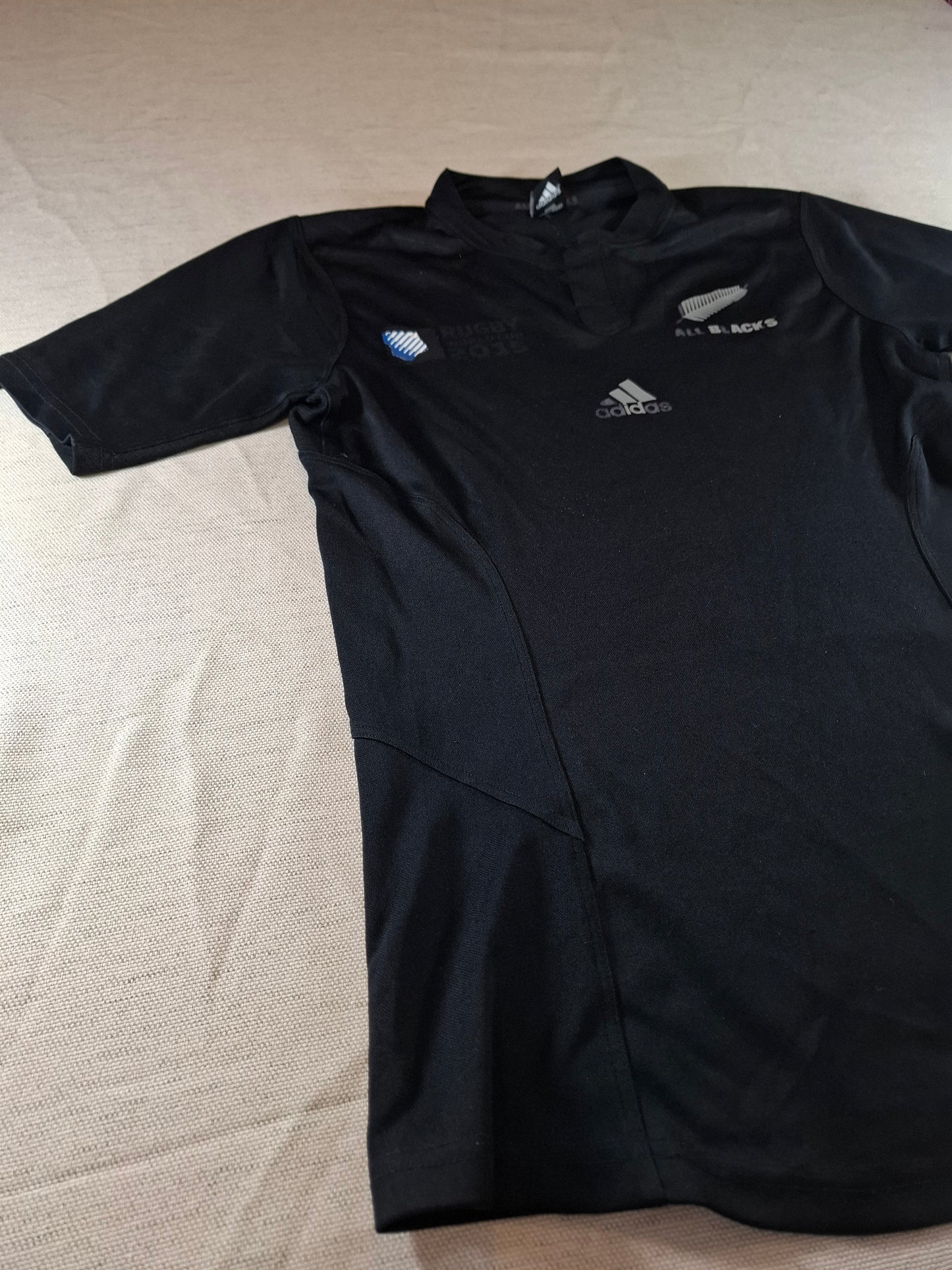 000124 – Adidas T-Shirt – Black (NZ All Blacks), Size M