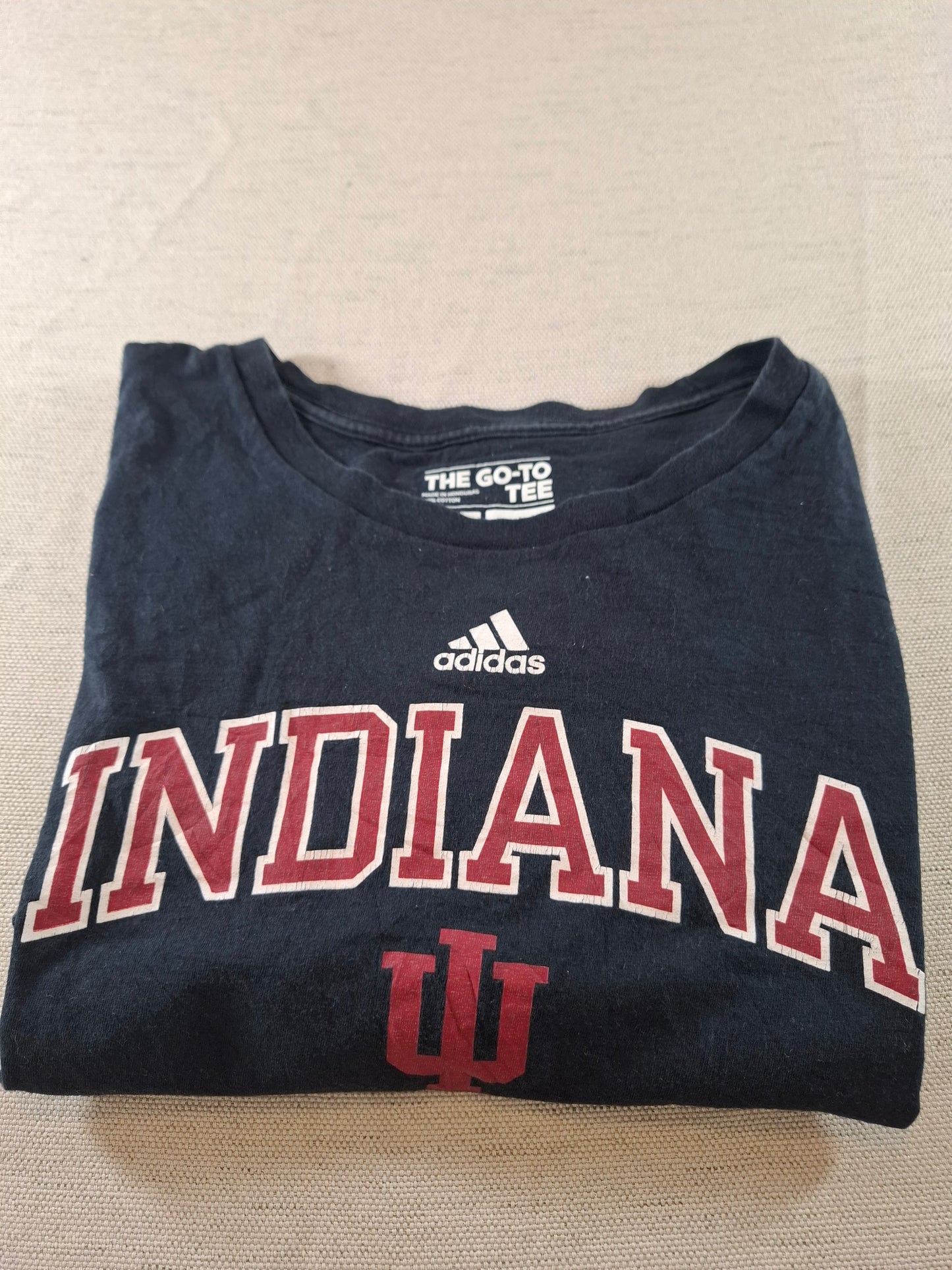 000947 Adidas T-shirt size M Black