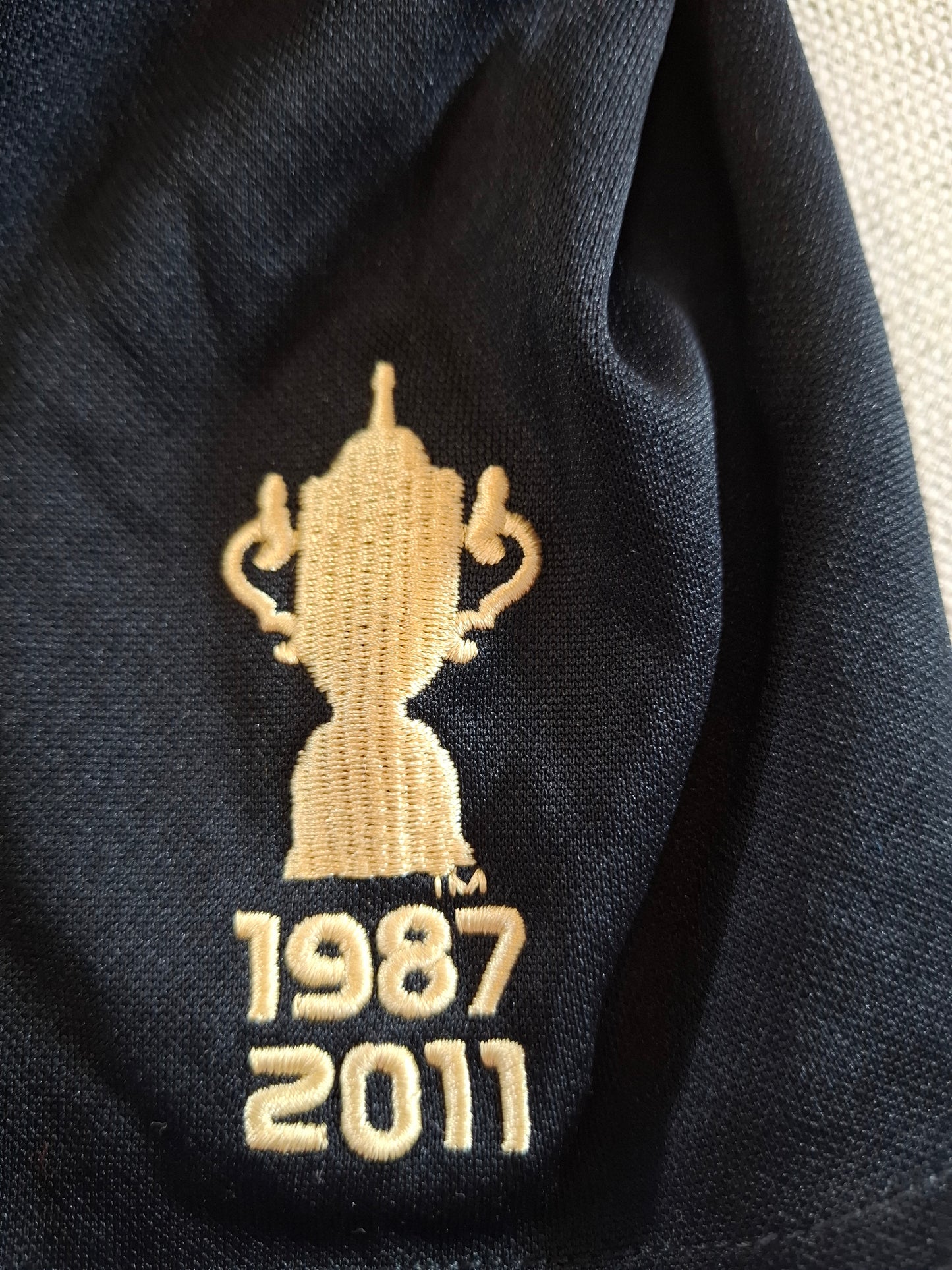 000124 Adidas T-Shirt size M NZ All Blacks