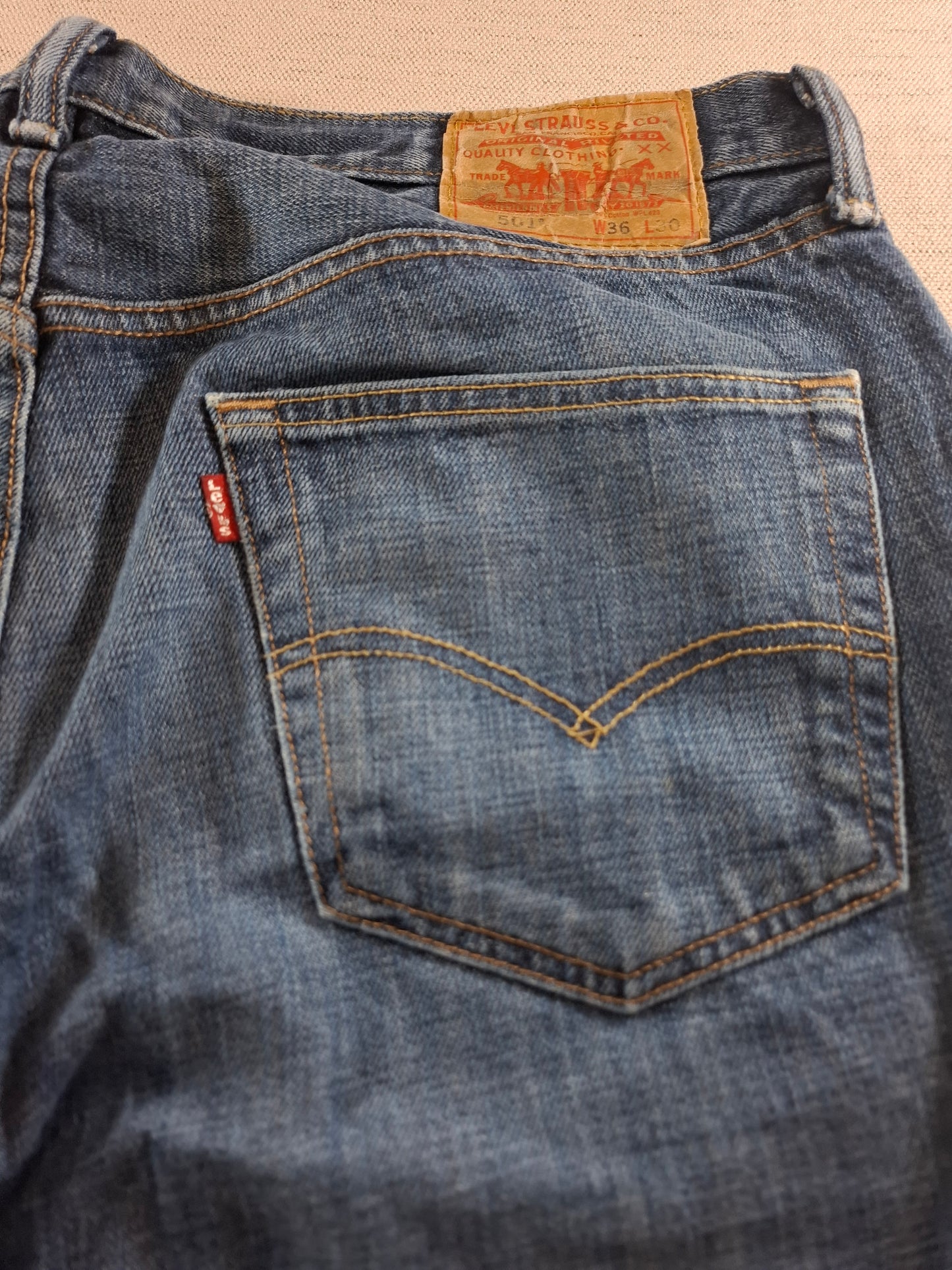 000261 – Levi's Jeans (501) – Blue, Size 36/30