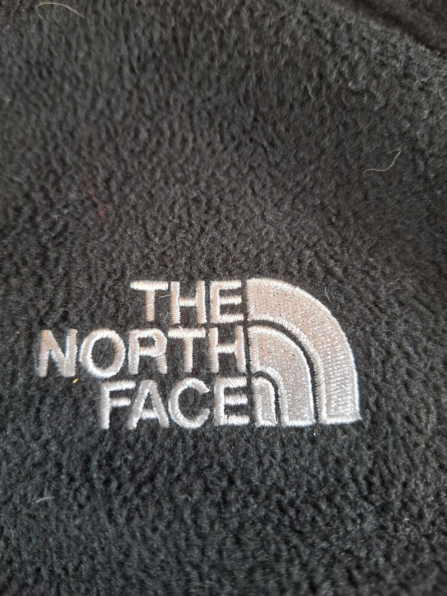 000699 The North Face Fleece size XL Black