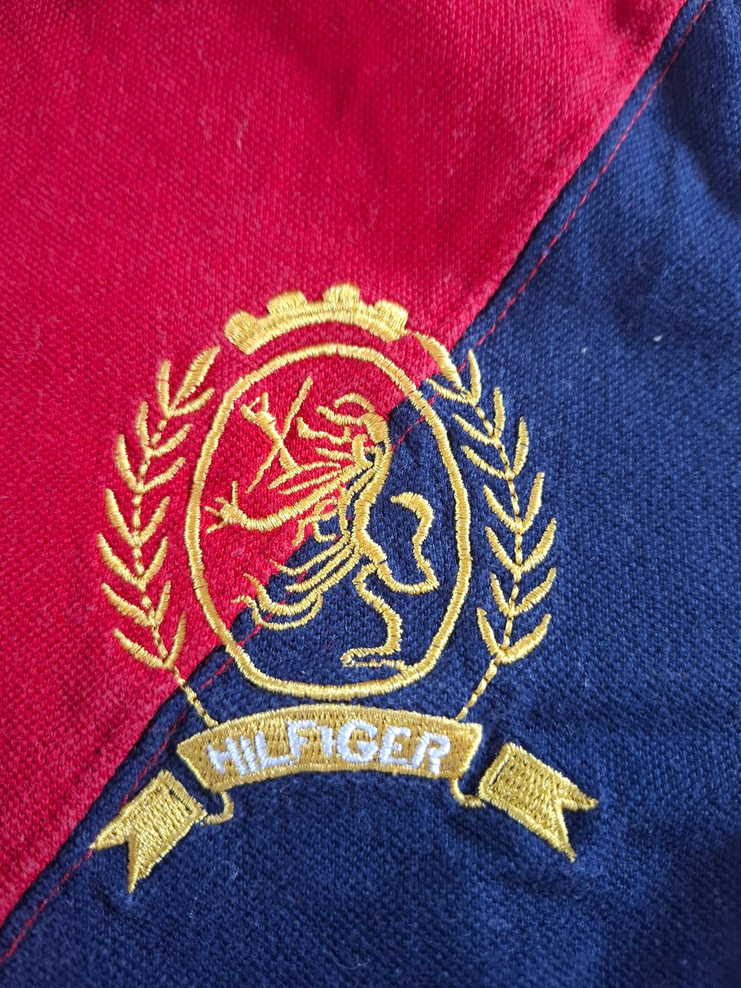 001116 Tommy Hilfiger Polo size L Red/ Navy