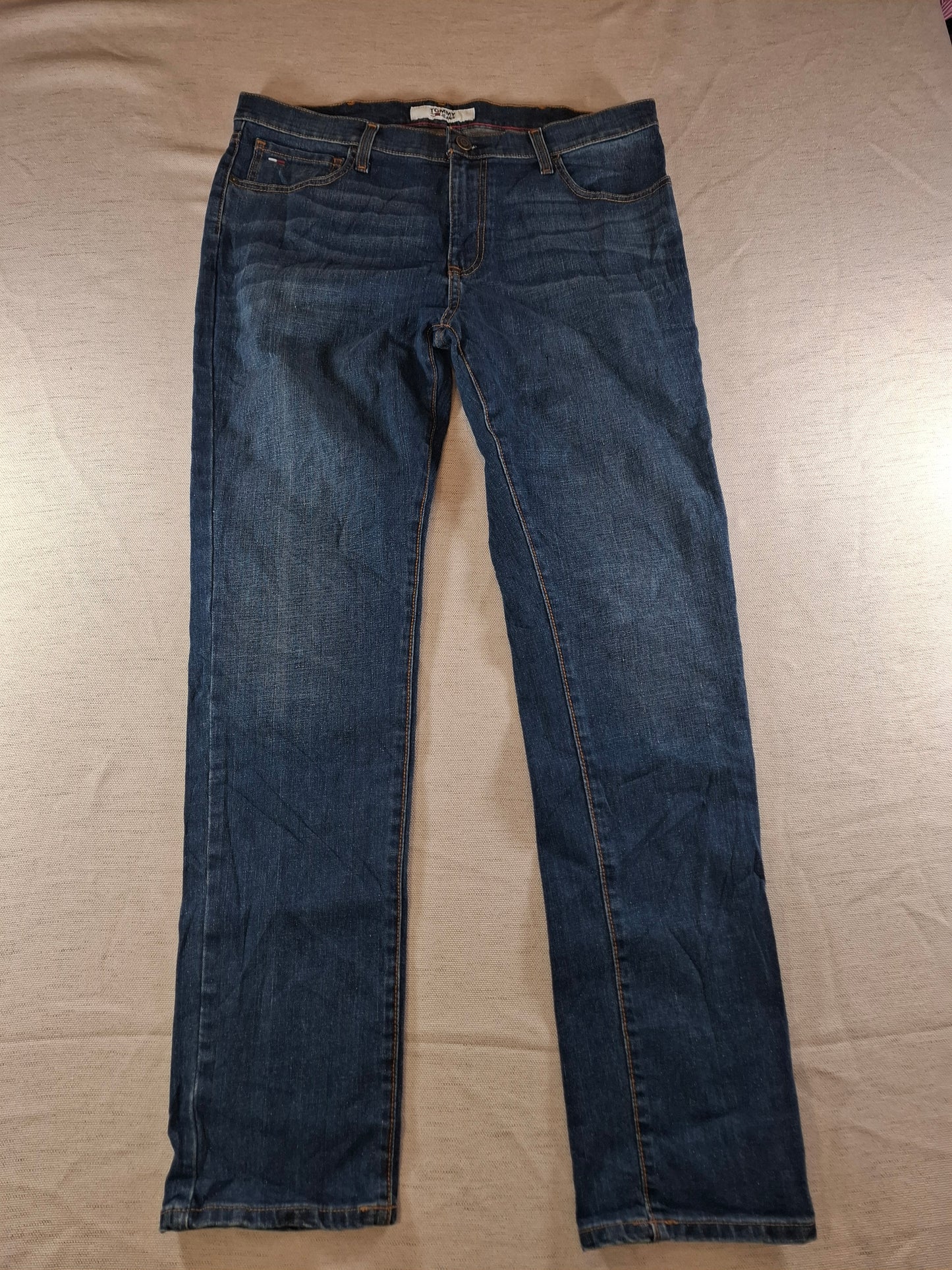 000219 Tommy Hilfiger Jeans size 36/32 Blue