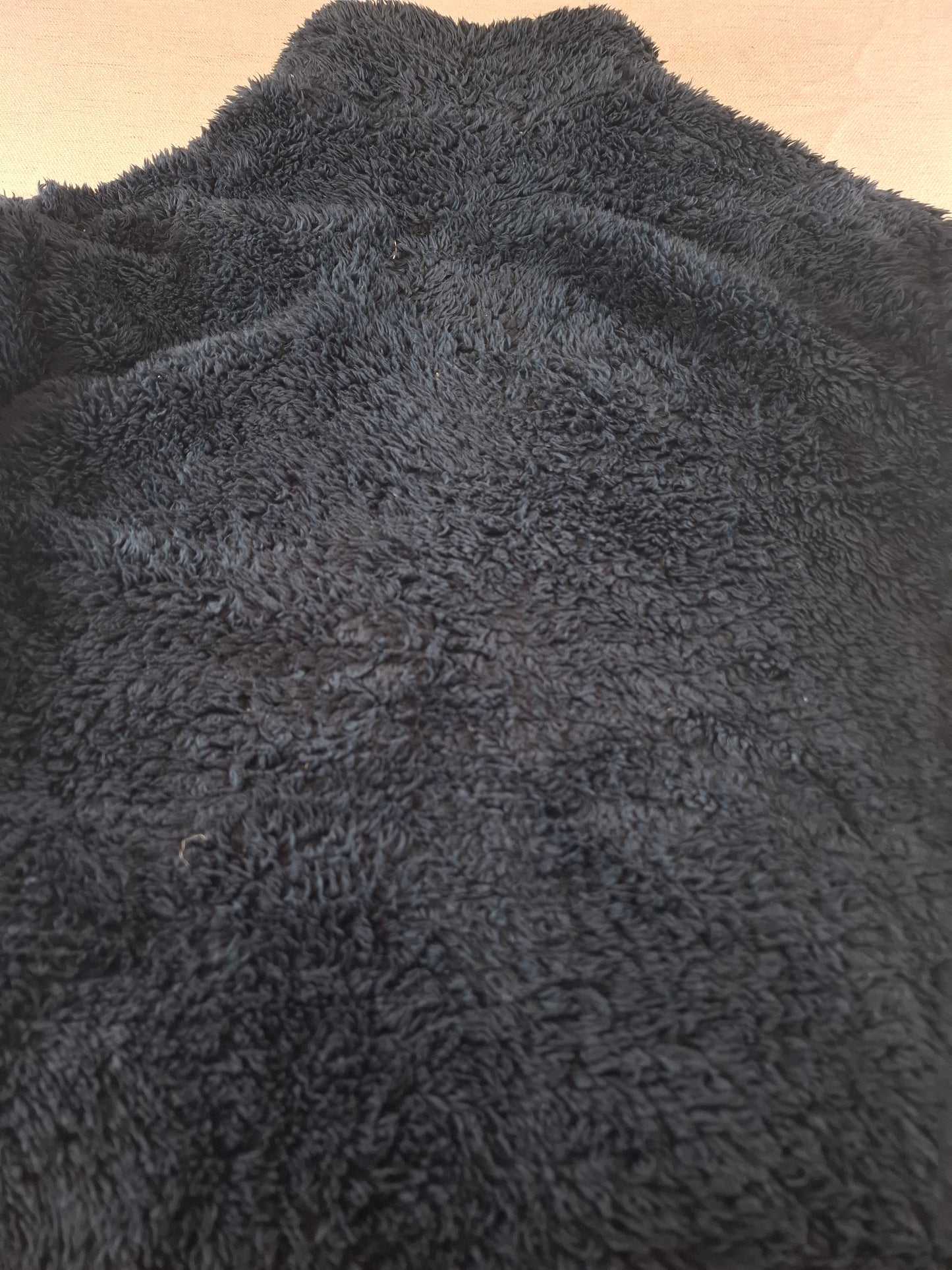 000692 Patagonia Fleece size L Black