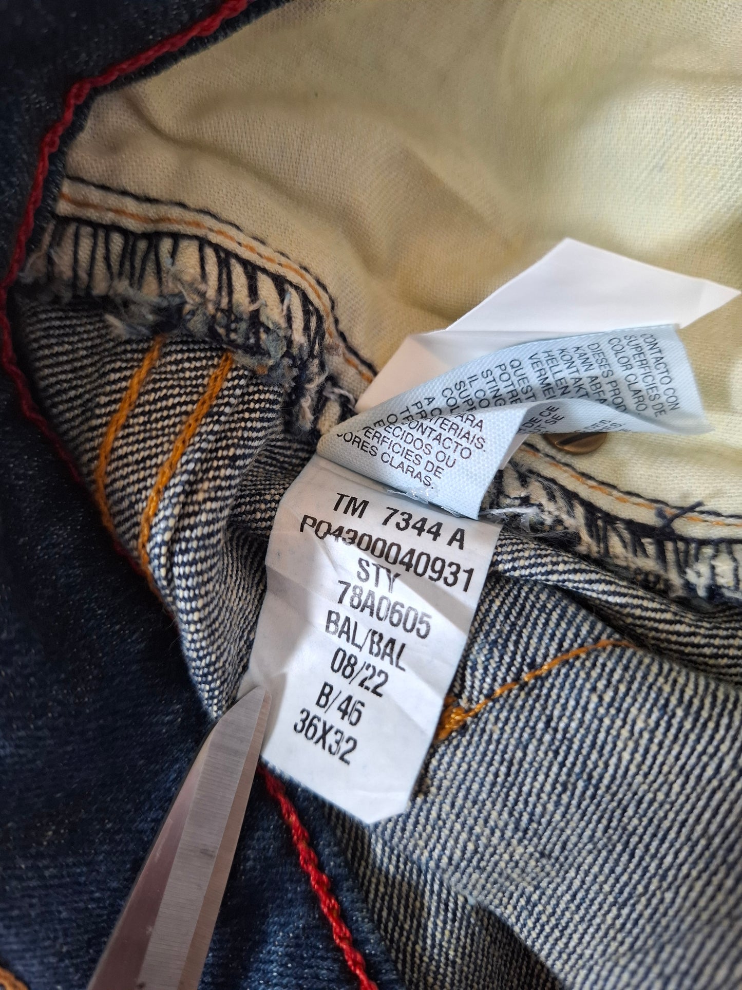 000219 Tommy Hilfiger Jeans size 36/32 Blue