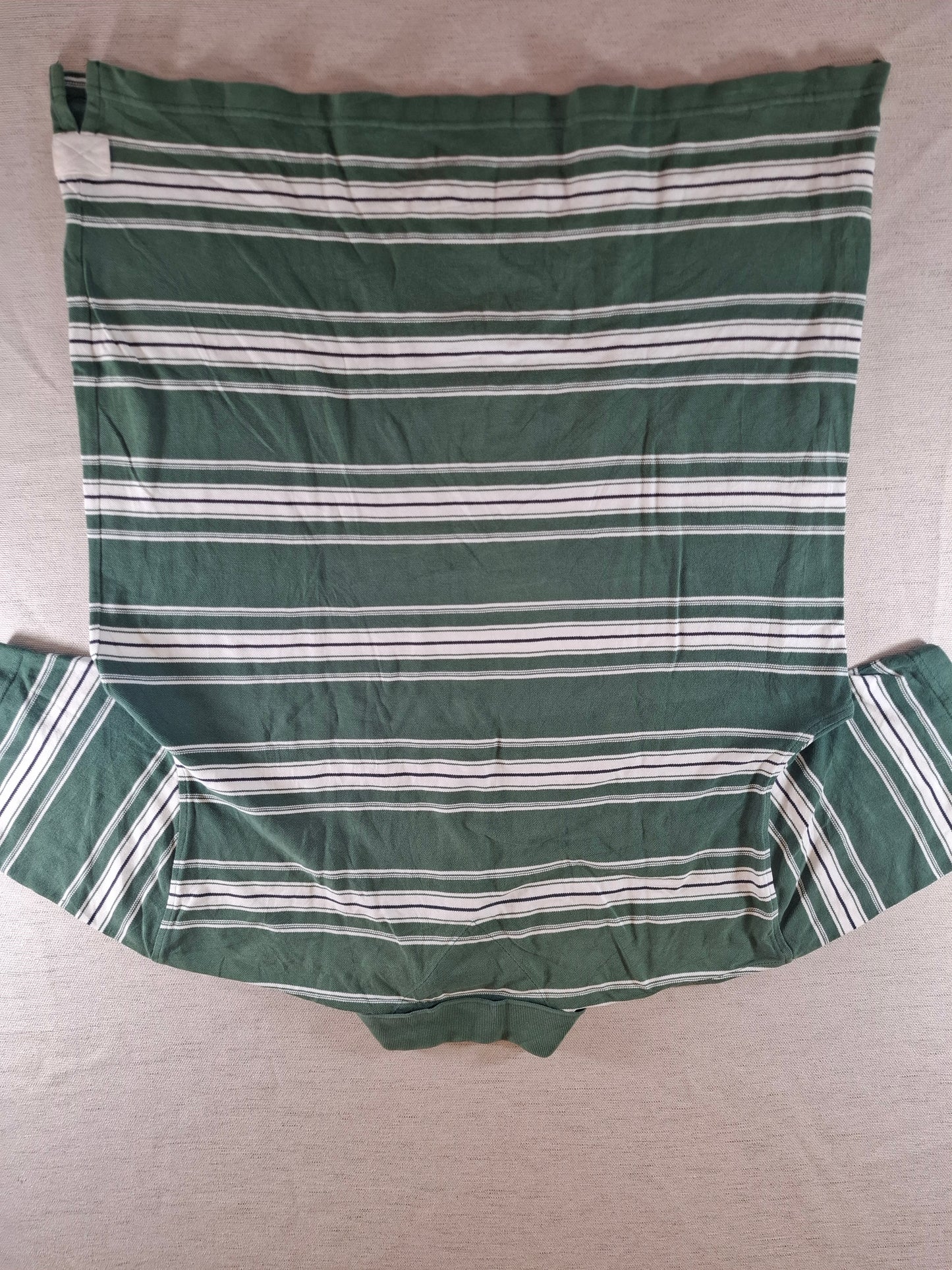 001115 Tommy Hilfiger Polo size XL Green/ white striped