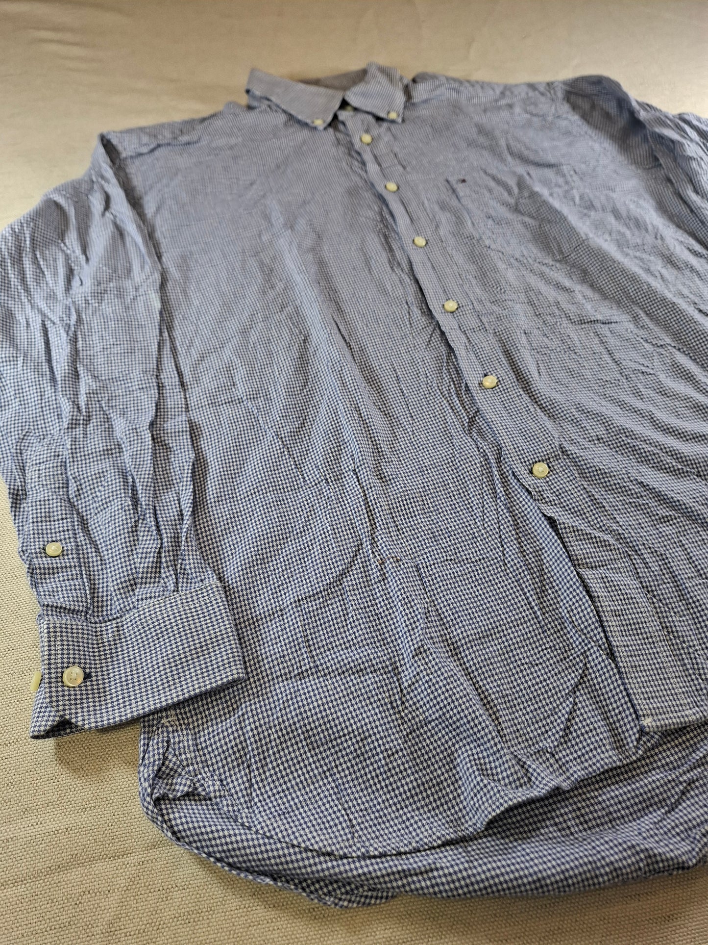 001096 Tommy Hilfiger Button down shirt size L Blue/ White checkered