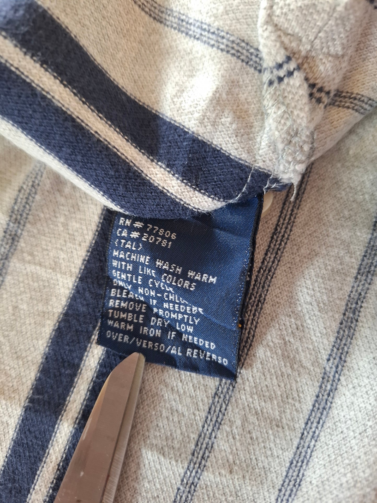 001066 Tommy Hilfiger Polo size M Grey/ Blue