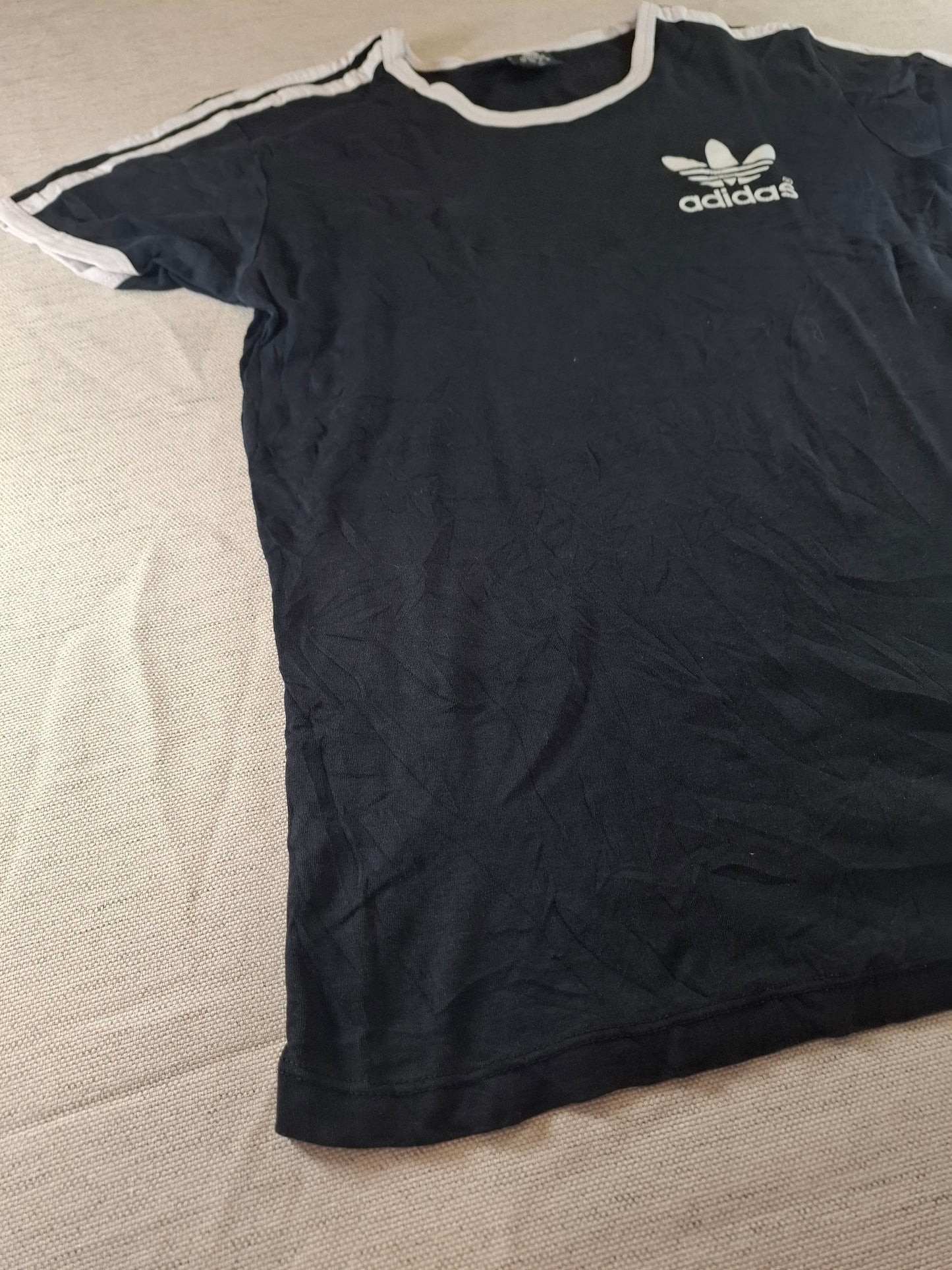 000130 – Adidas T-Shirt – Black, Size S