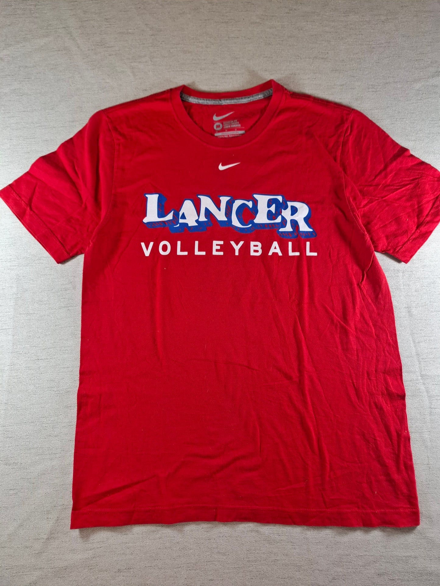 001128 Nike T-shirt size M Red