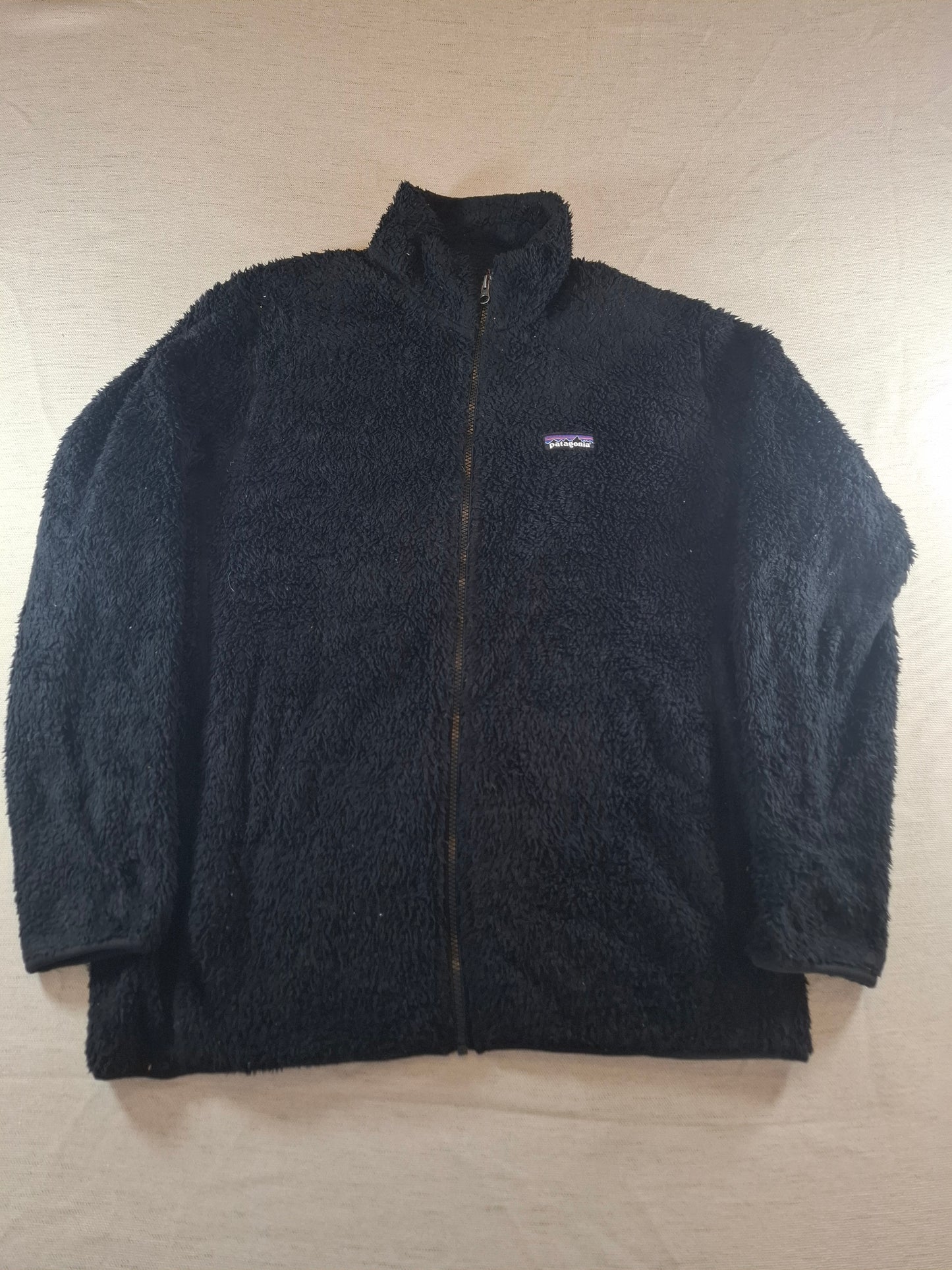 000689 Patagonia Fleece size XL Black