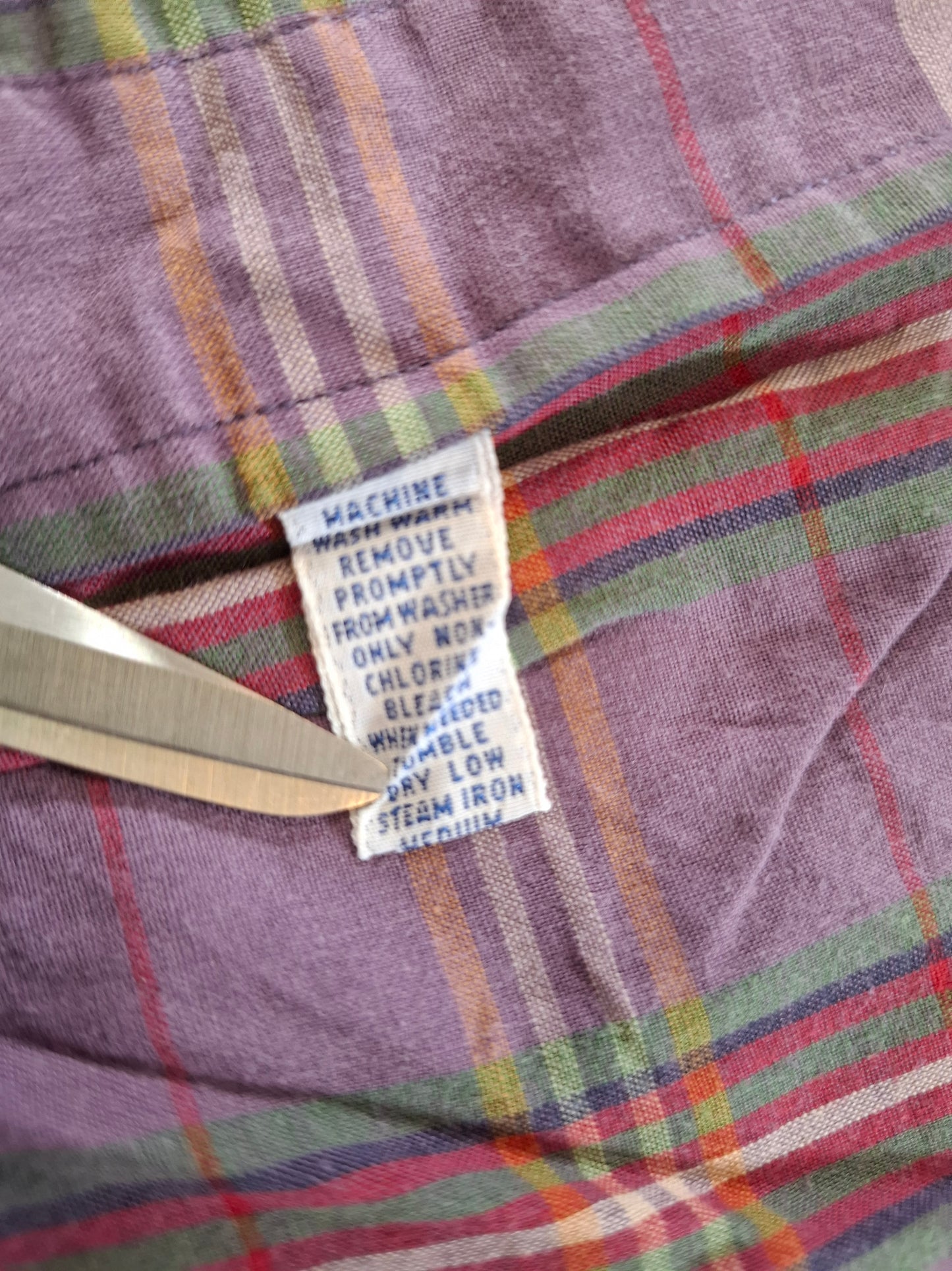 001070 Polo Ralph Lauren Button down shirt size L Multi/ Purple