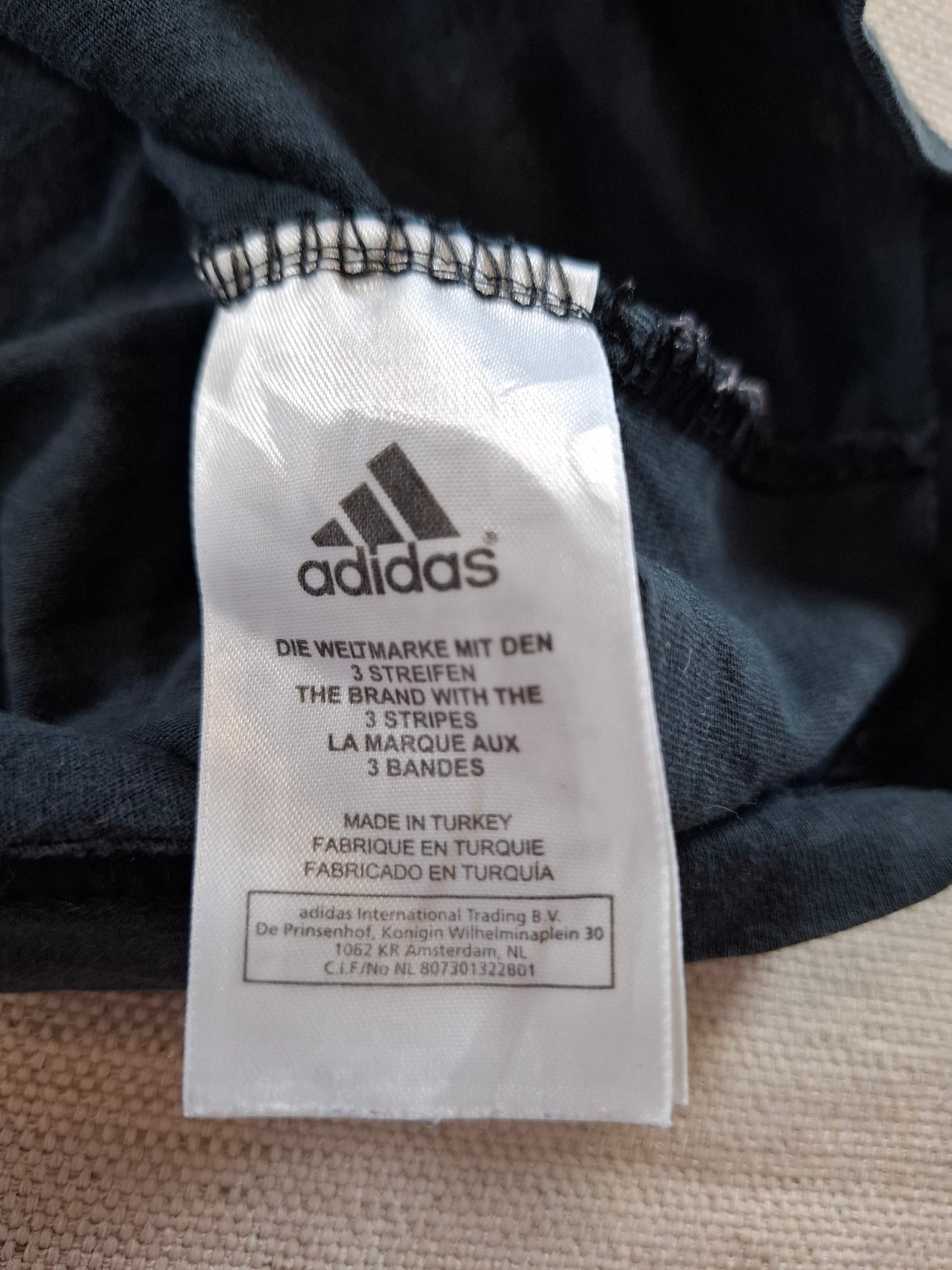 000126 – Adidas T-Shirt – Black, Size XL