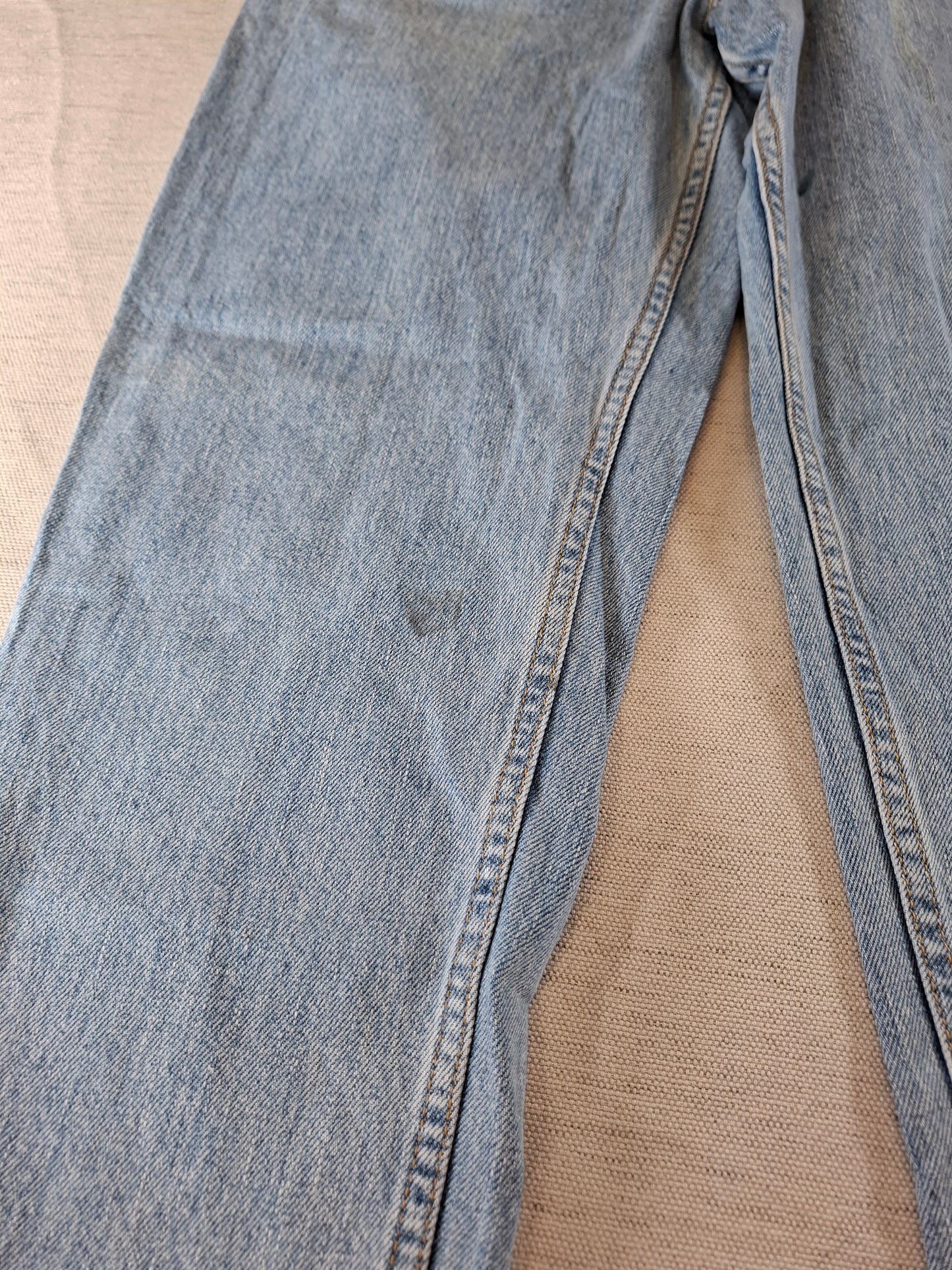 000176 Levi's 550 Jeans size 14S Blue