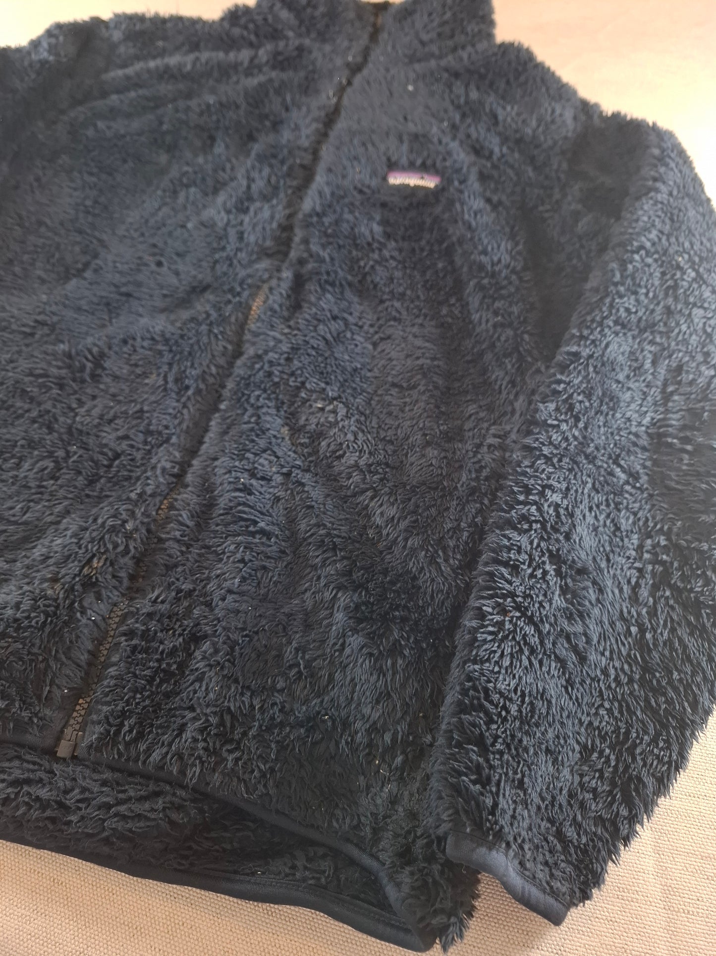 000692 Patagonia Fleece size L Black