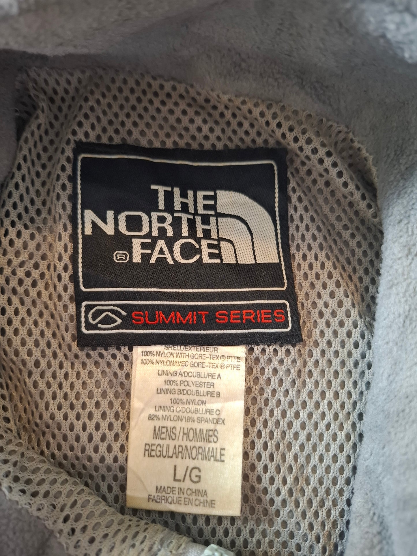 000697 The North Face Fleece size L Grey