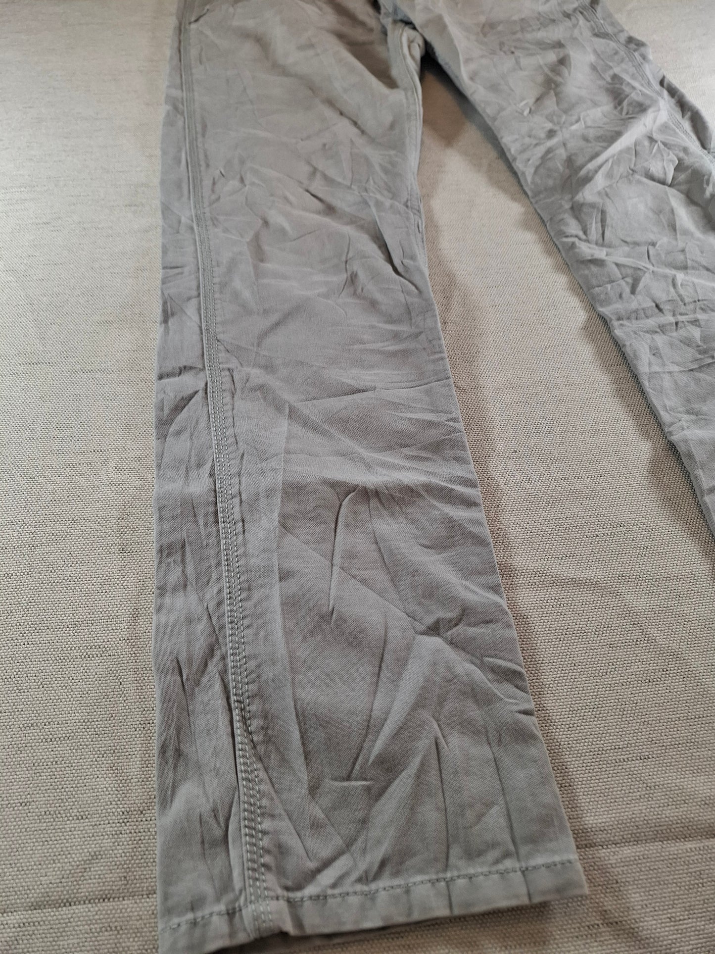 000224 Tommy Hilfiger Jeans size 30/32 Grey