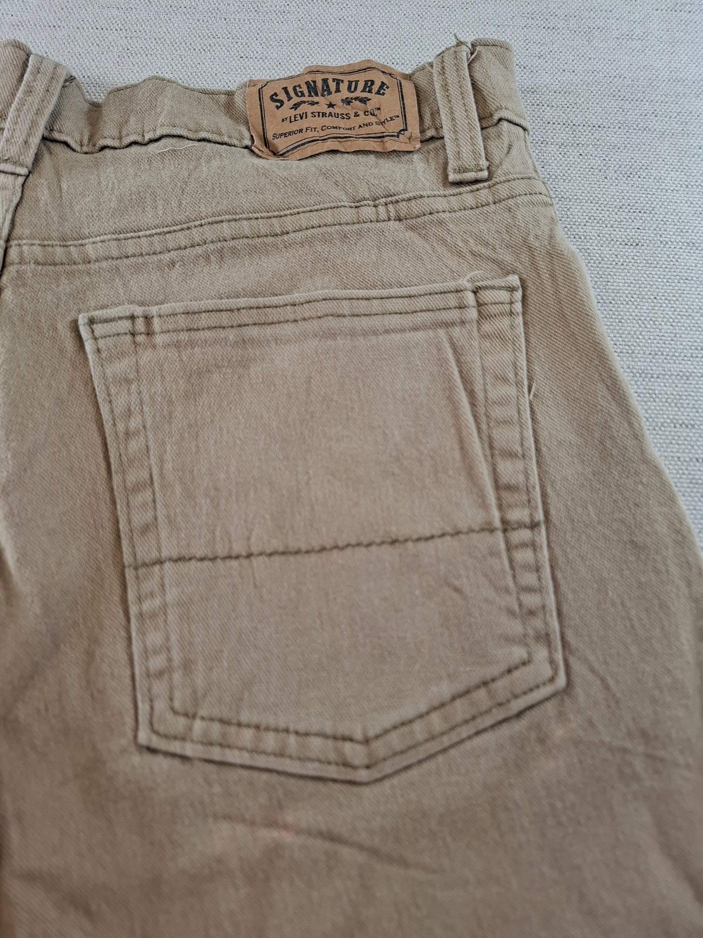 000172 Levi's Jeans size 18 Regular Khaki