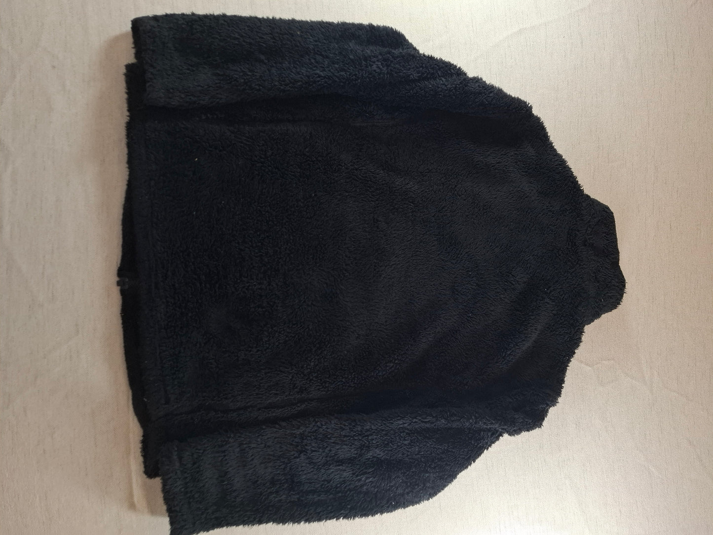 000693 Patagonia Fleece size M Black